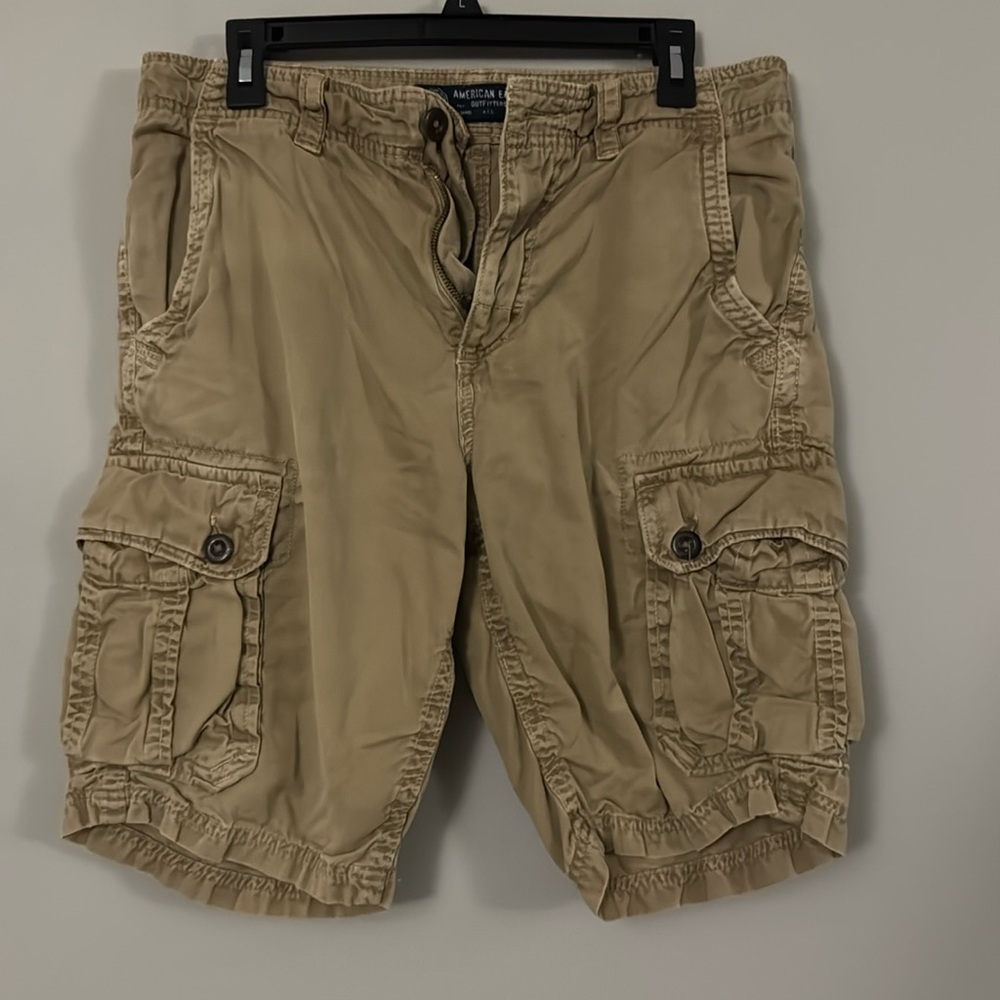 Khaki Men’s Cargo Shorts